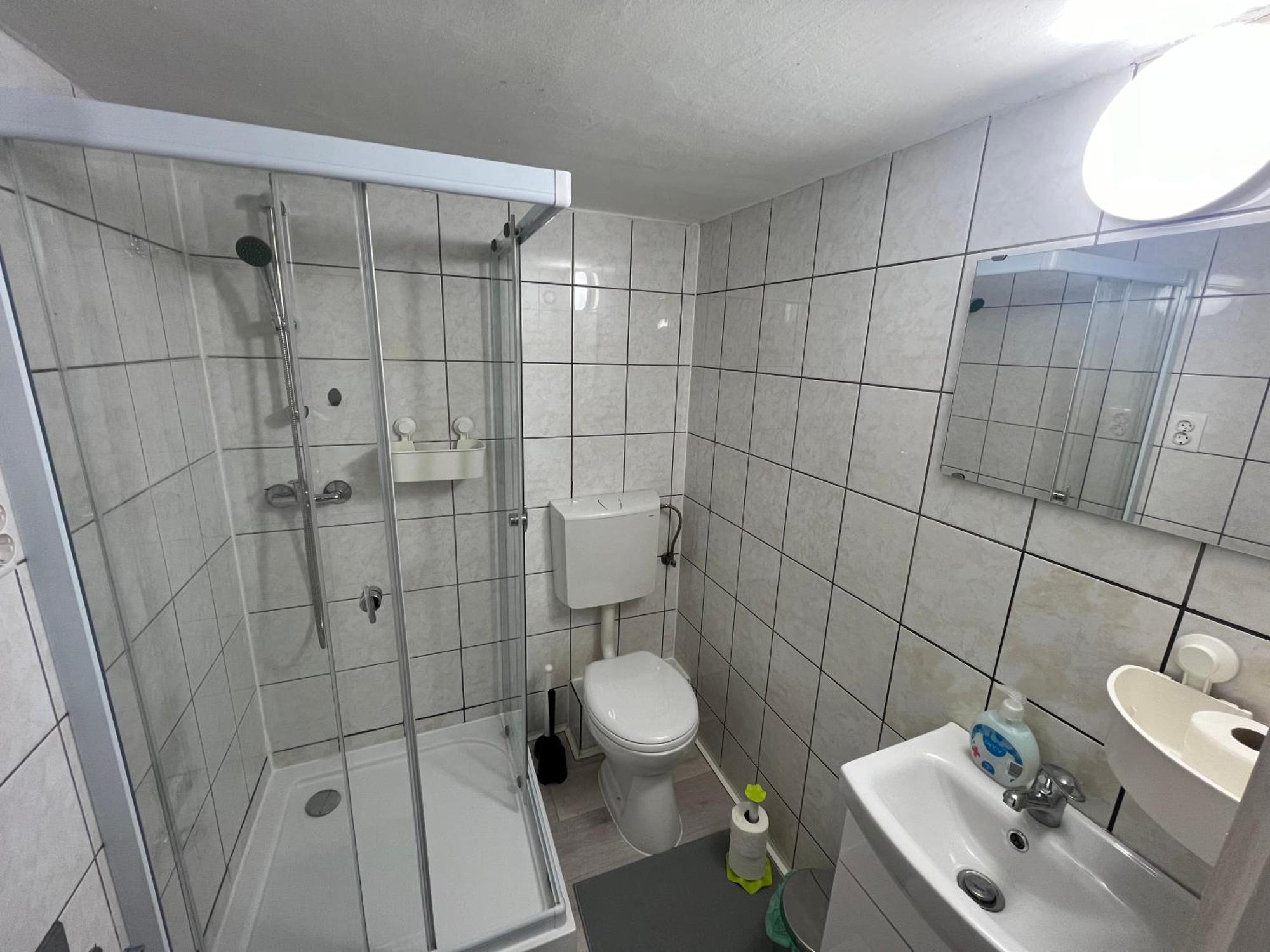 N49 * Budapest