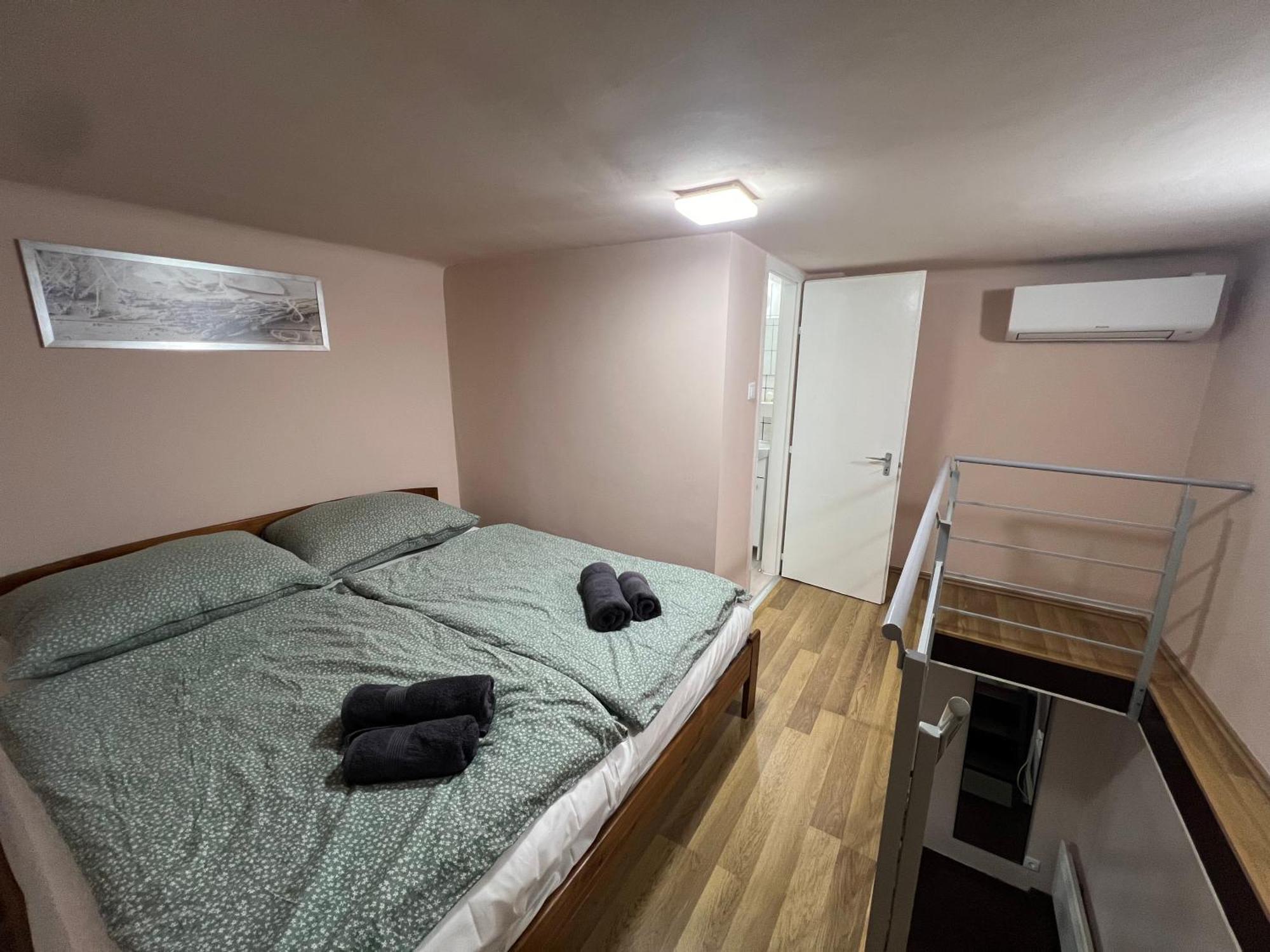 Apartment N49