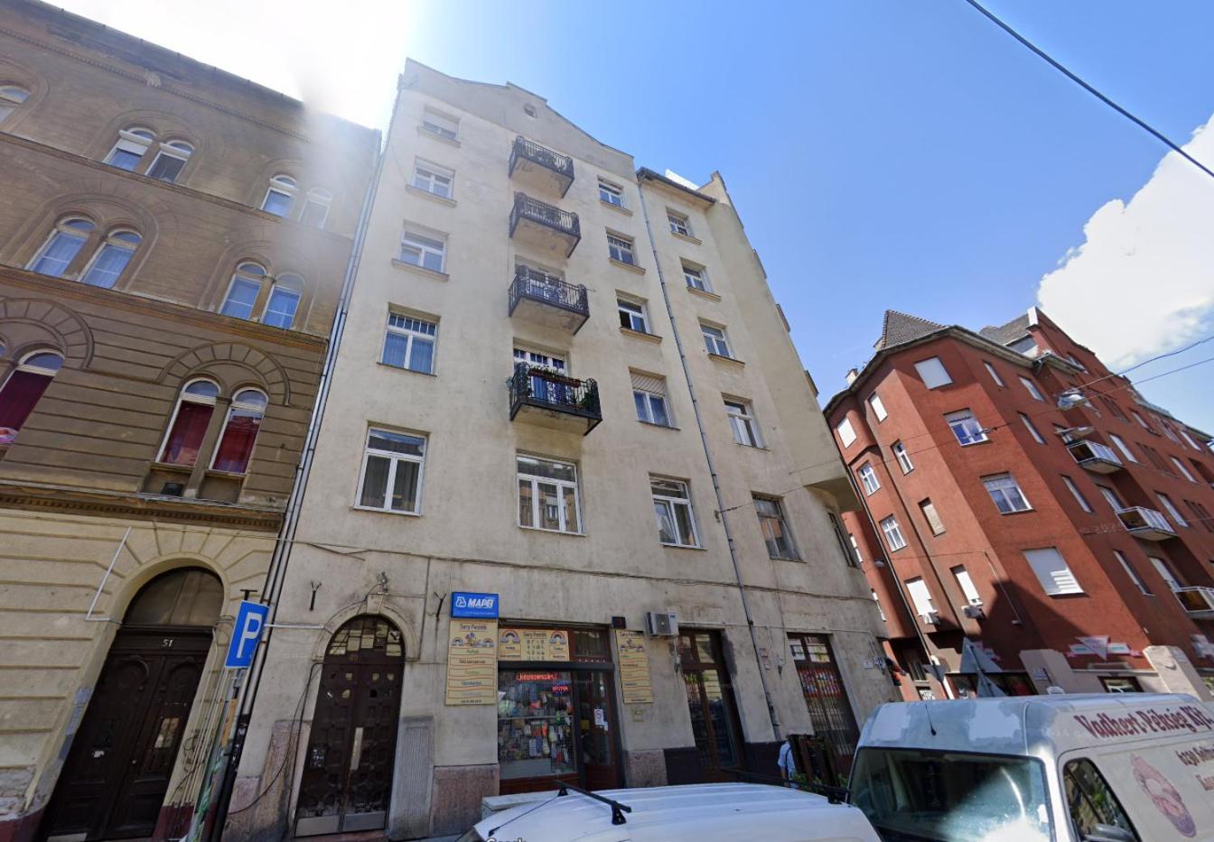 N49 Apartment